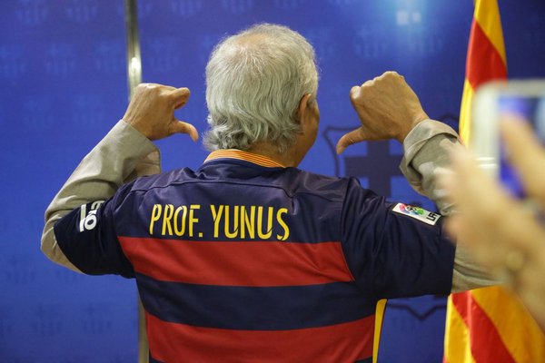 20180713 看世界杯时候，别忘了我们尤努斯教授还是巴塞罗那”球员“呢！.jpg